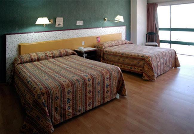 Hotel Montreal León Kültér fotó