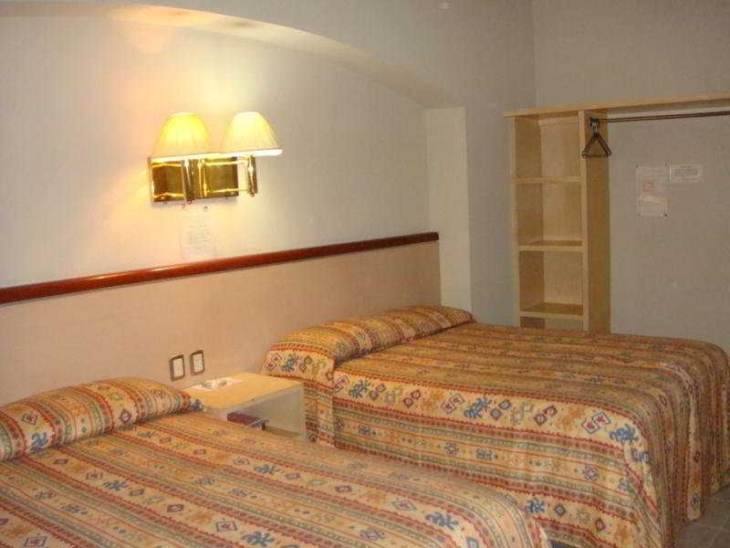 Hotel Montreal León Kültér fotó