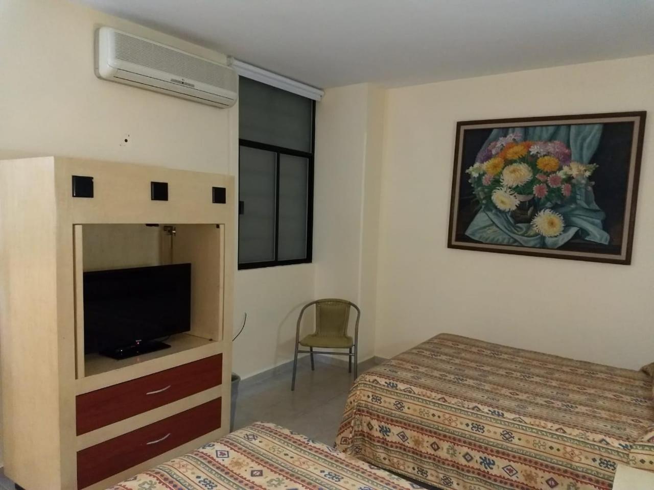 Hotel Montreal León Kültér fotó